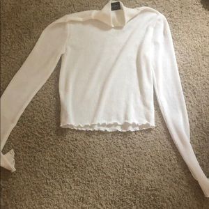 White long sleeve mock turtle neck crop top!